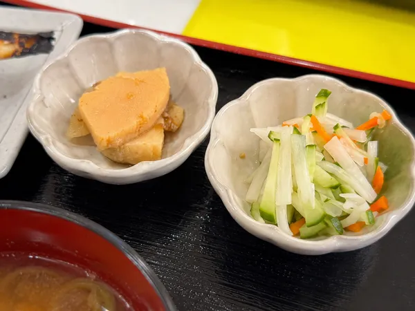 鮎定食の小鉢2品