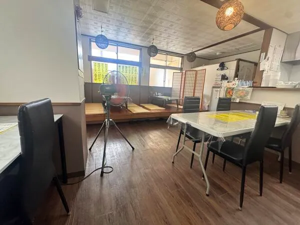 五平の店内