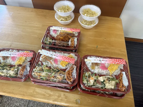 糸満市　采のテイクアウト用弁当