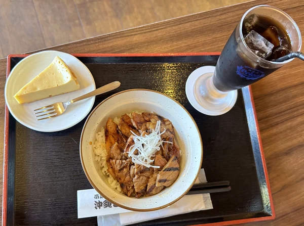 沖縄とんたん Bセット
