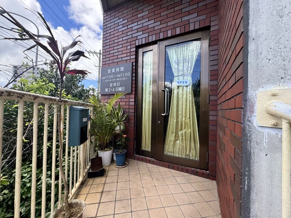 沖縄市ラベンダーのお店入り口
